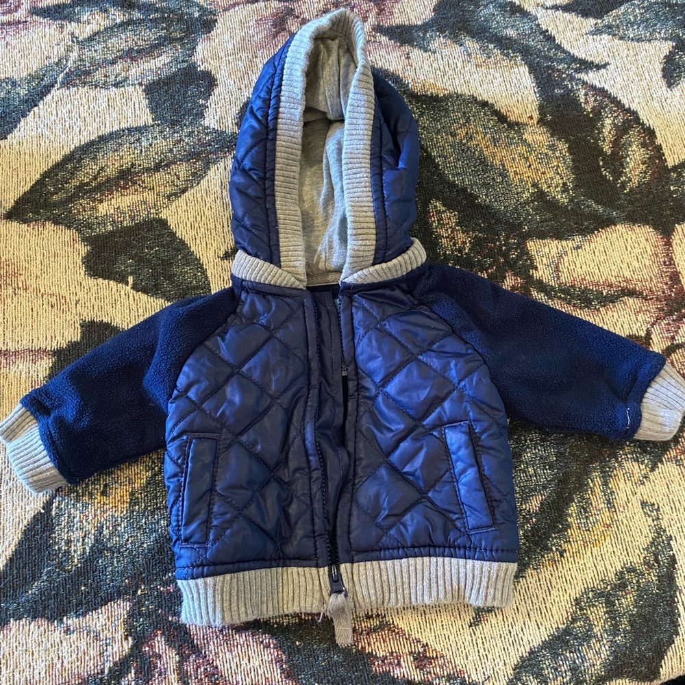 OLD NAVY SIZE 3 mths jacket in mint condition